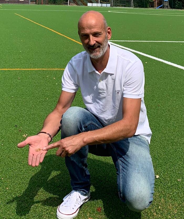 Günter Bruns: In Greffen ist der Platz bereits mit Kork verfüllt. Günter Bruns: In Greffen ist der Platz bereits mit Kork verfüllt.