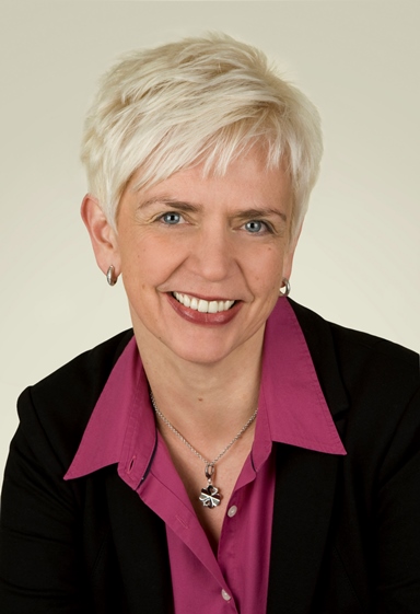 Dr. Angelika Wensing Dr. Angelika Wensing