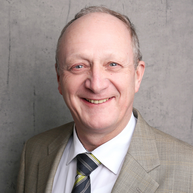  Klaus Thiemann